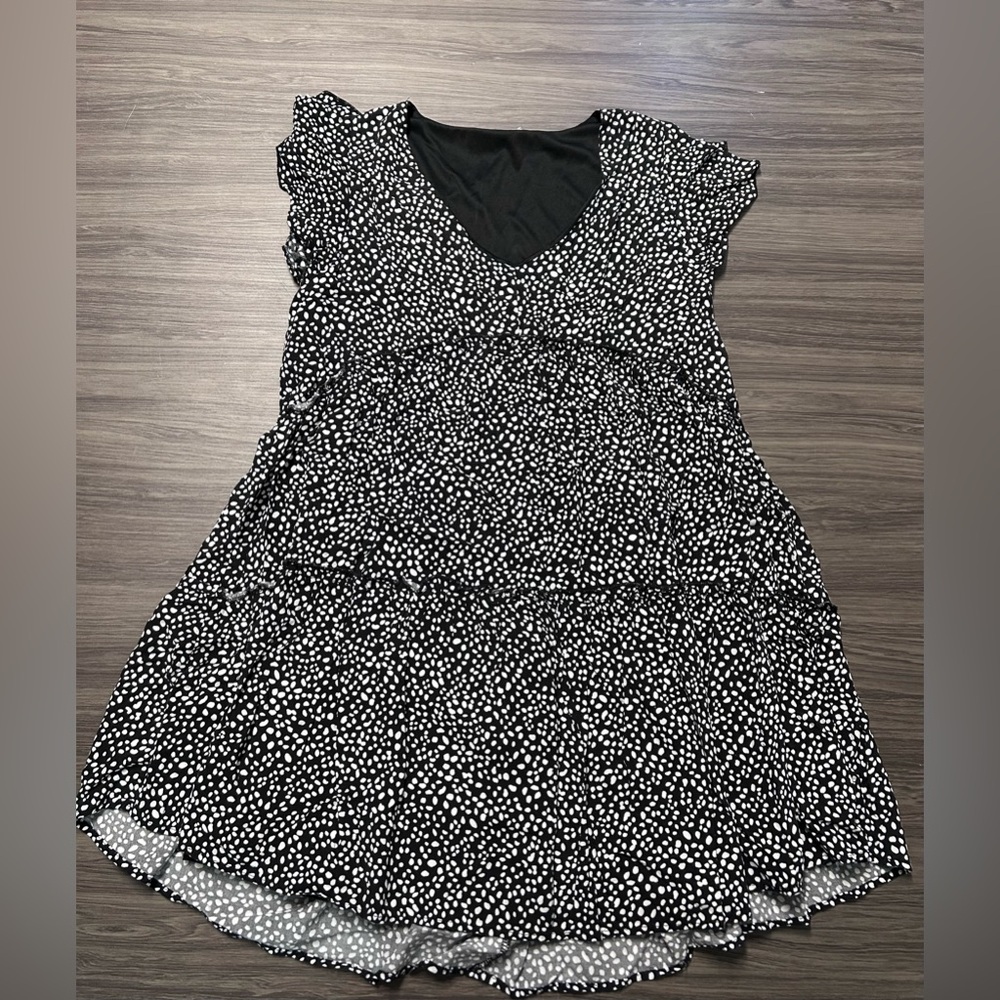Altar'd State Black & White Rayon Spotted Tier Babydoll Mini Dress Size Medium